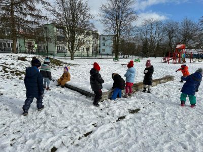 Zabawy na śniegu